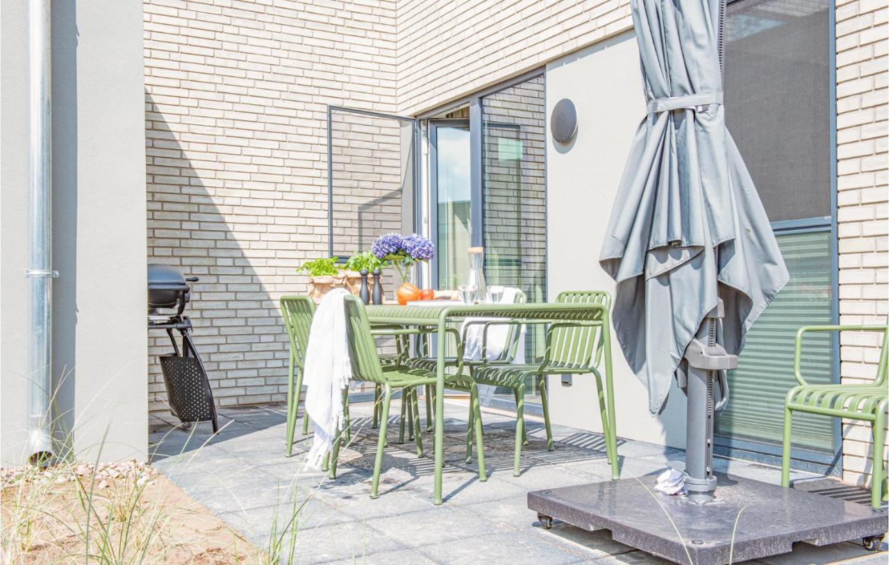 Gorgeous Home In Lembruch-Duemmer See With Kitchen Eksteriør billede