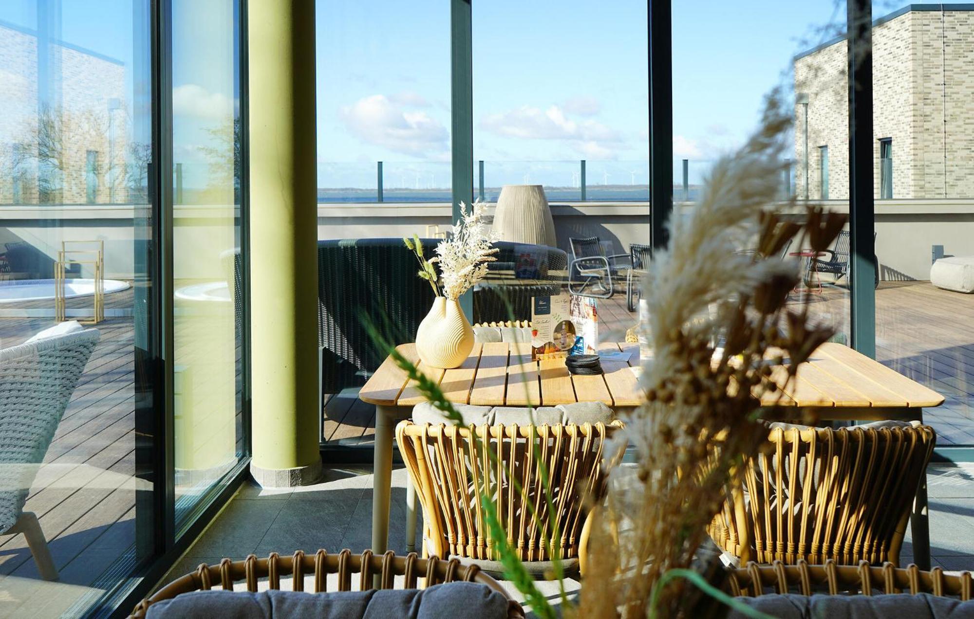 Gorgeous Home In Lembruch-Duemmer See With Kitchen Eksteriør billede